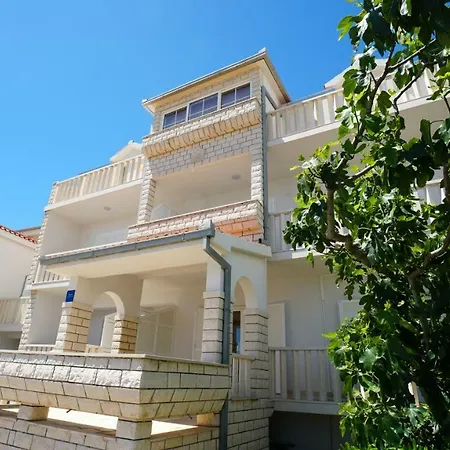 Mira Rogoznica (Sibenik-Knin)
